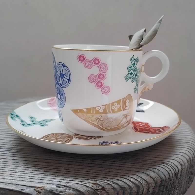 アンティーク手描きカップ&ソーサーc/sイギリス