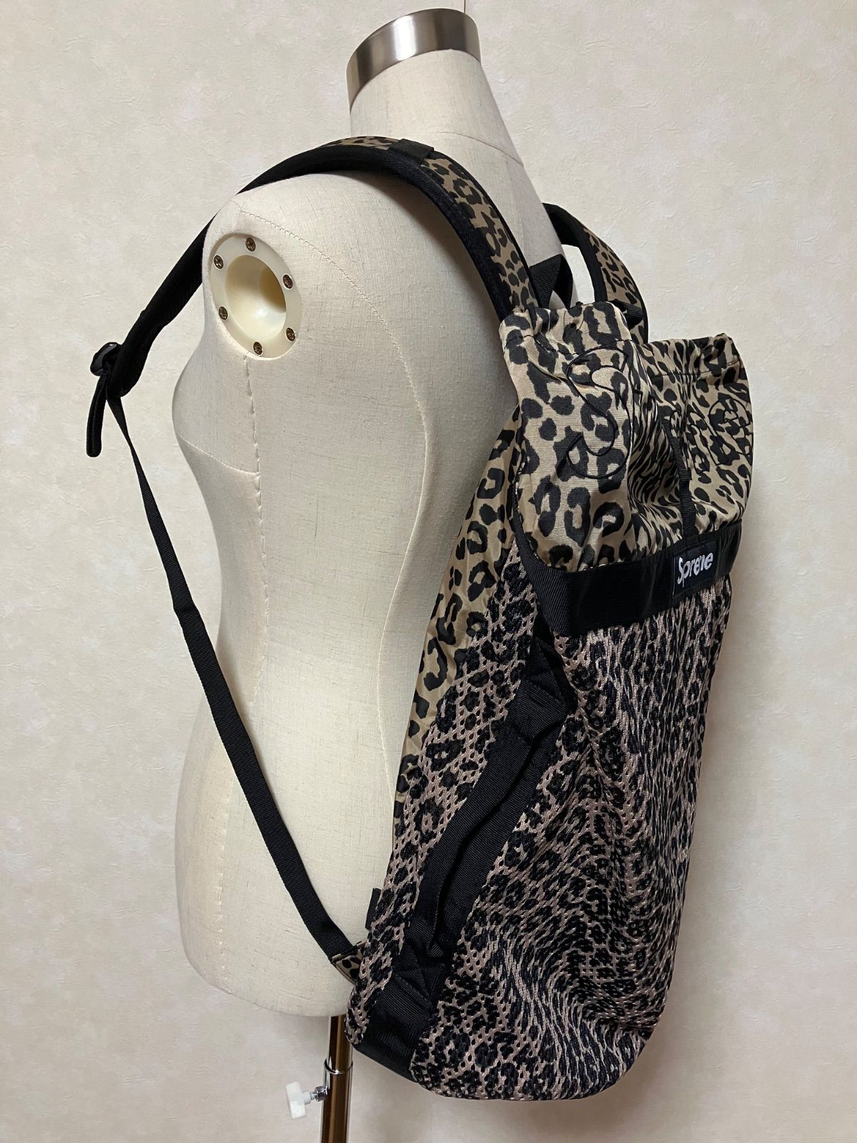 Supreme 23ss Mesh Small Backpack レオパード柄 Mesh Backpack | Supreme 23ss