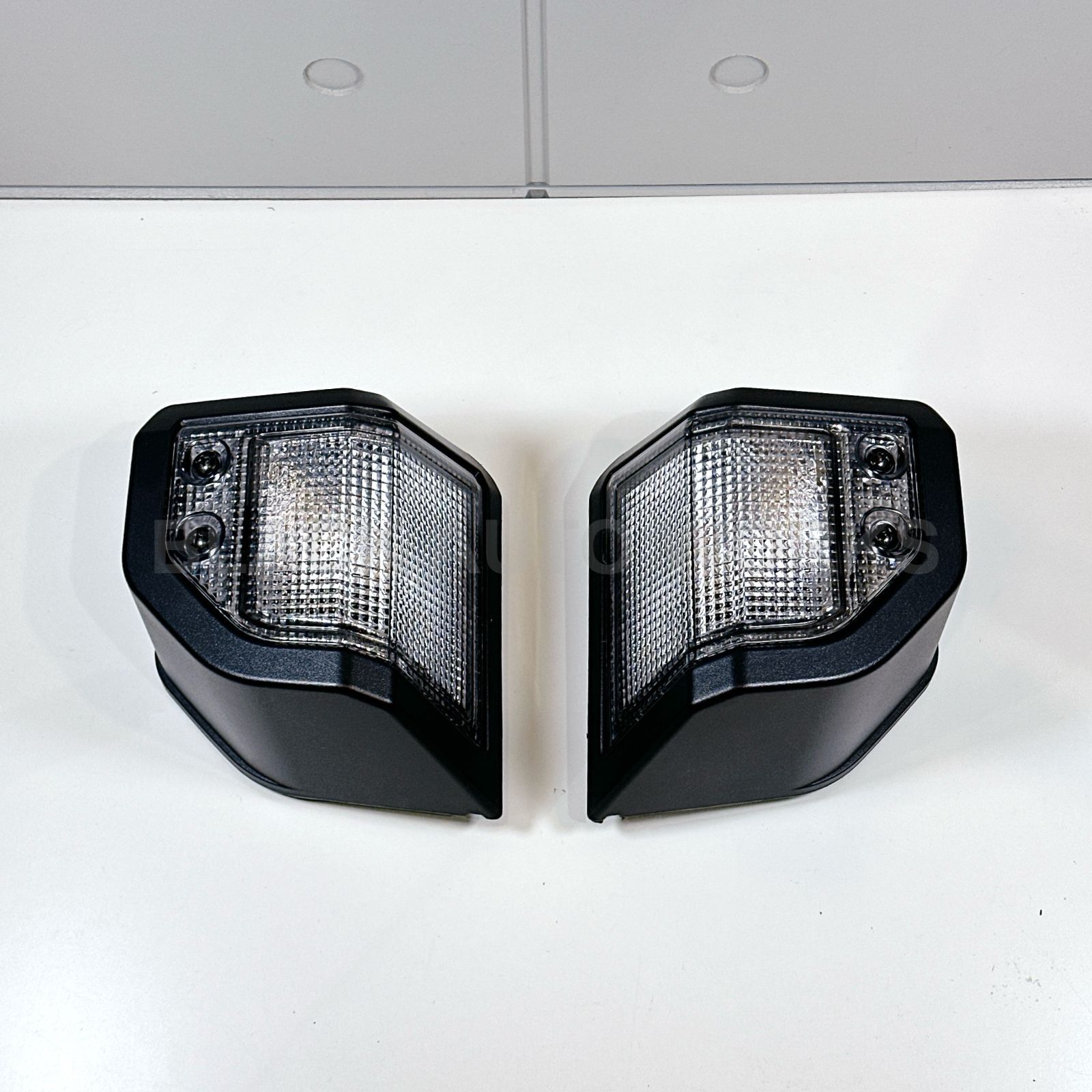ランクル70 ウィンカー ランプ 再再販 GDJ76 クリア 社外品 輸出 海外 