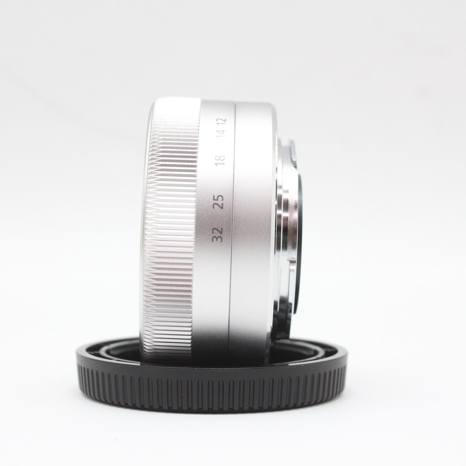 LUMIX G VARIO 12-32mm f3.5-5.6 ASPH.φ37 LUMIX 人気 G VARIO 12-32 3.5-5.6 修理済 プロテクタ付 田中一之刃物