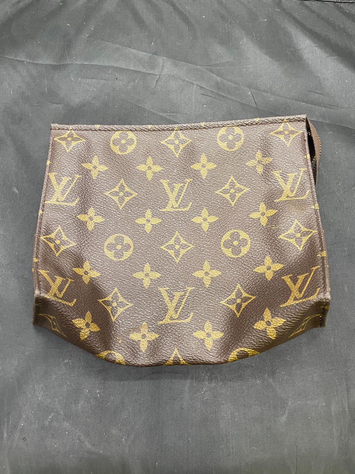 ルイヴィトン モノグラム トワレ B25081884