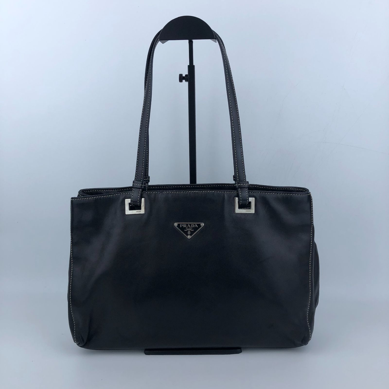 PRADA プラダ トートバッグ ハンドバッグ 三角ロゴ ブラック PRADA プラダ トートバッグ ハンドバッグ 三角ロゴ ブラック