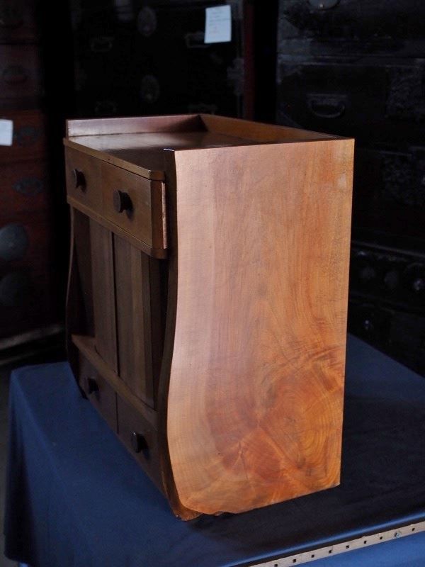 天然木造り蛇腹式小型キャビネット 昭和後期