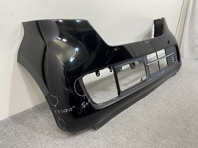 ホンダ N-BOX グリル ホンダ N-BOX JF5 純正 フロントグリル - メルカリ