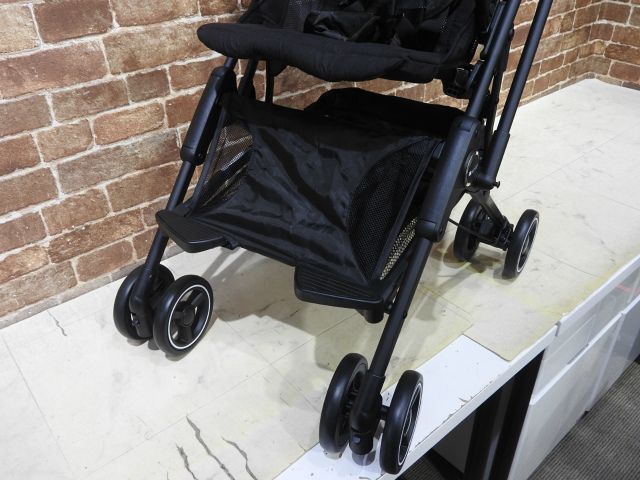 【定格6万4千円・新品】momon MINI AFTER ベビーカー 💫nananベビーカー💫 大人気❣️MINI AFTER のBLACKをご紹介です