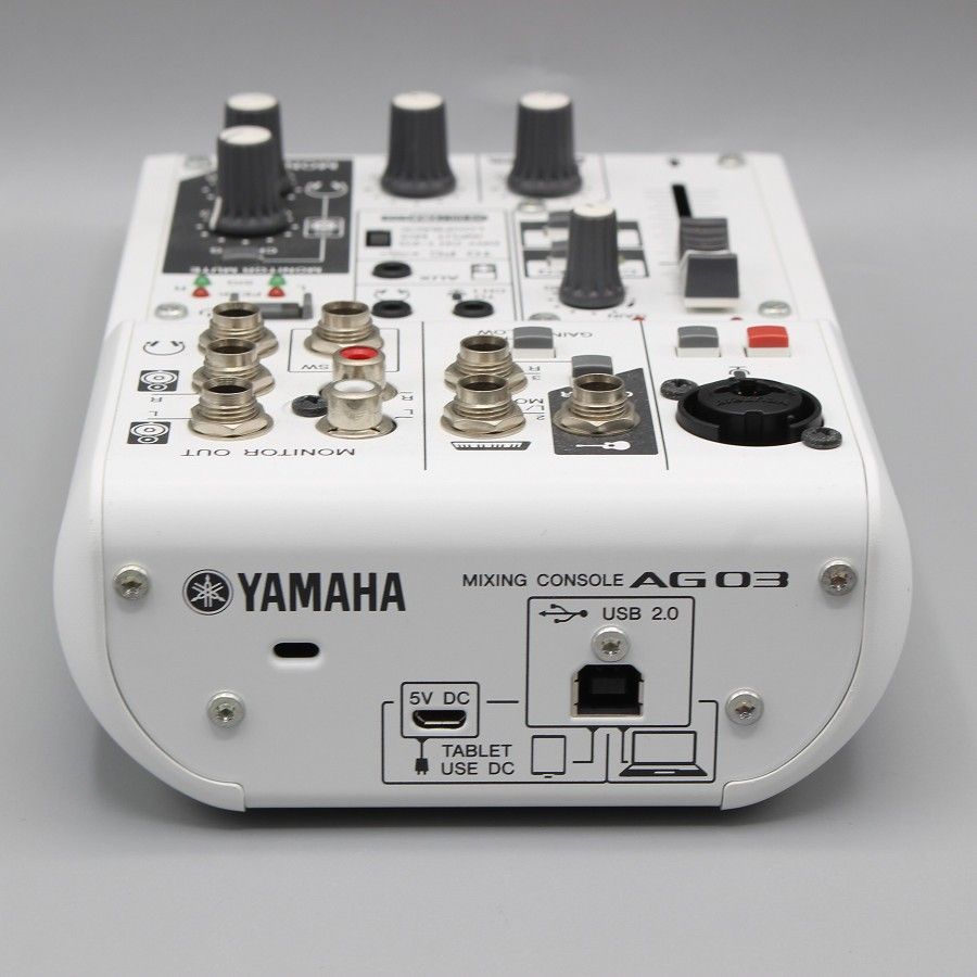 【未使用品】YAMAHA AG03 DJミキサー　ホワイト ヤマハ YAMAHA AG03 MK2 W LSPK ライブストリーミングパック