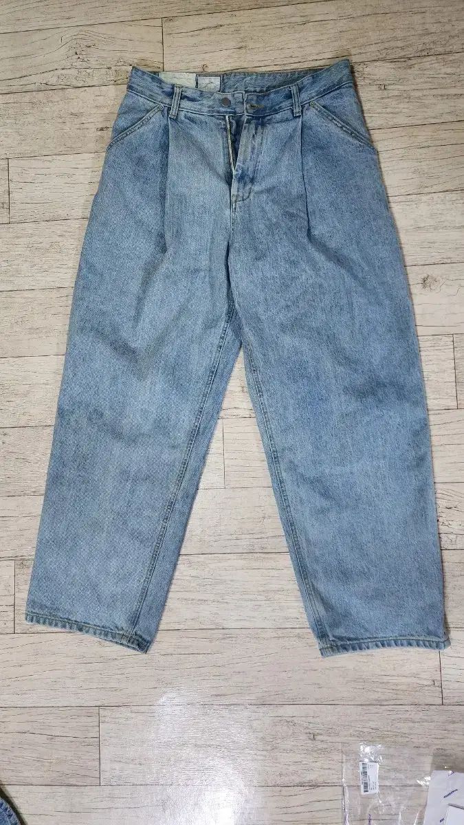 【雷市場（ポンジャン）商品韓国直送】22ss youth(ユース) ストラクチャード ワイド デニム ライトブルー (ライトブルー) S