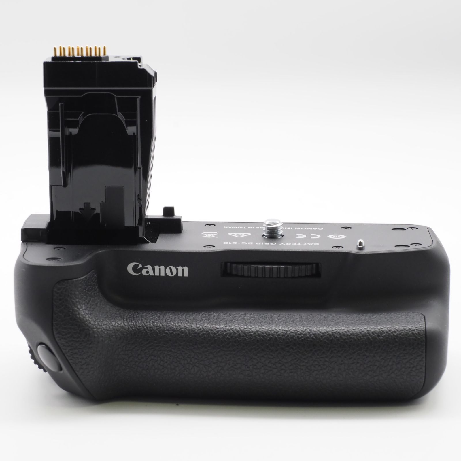 Canon BG-E18 #2891