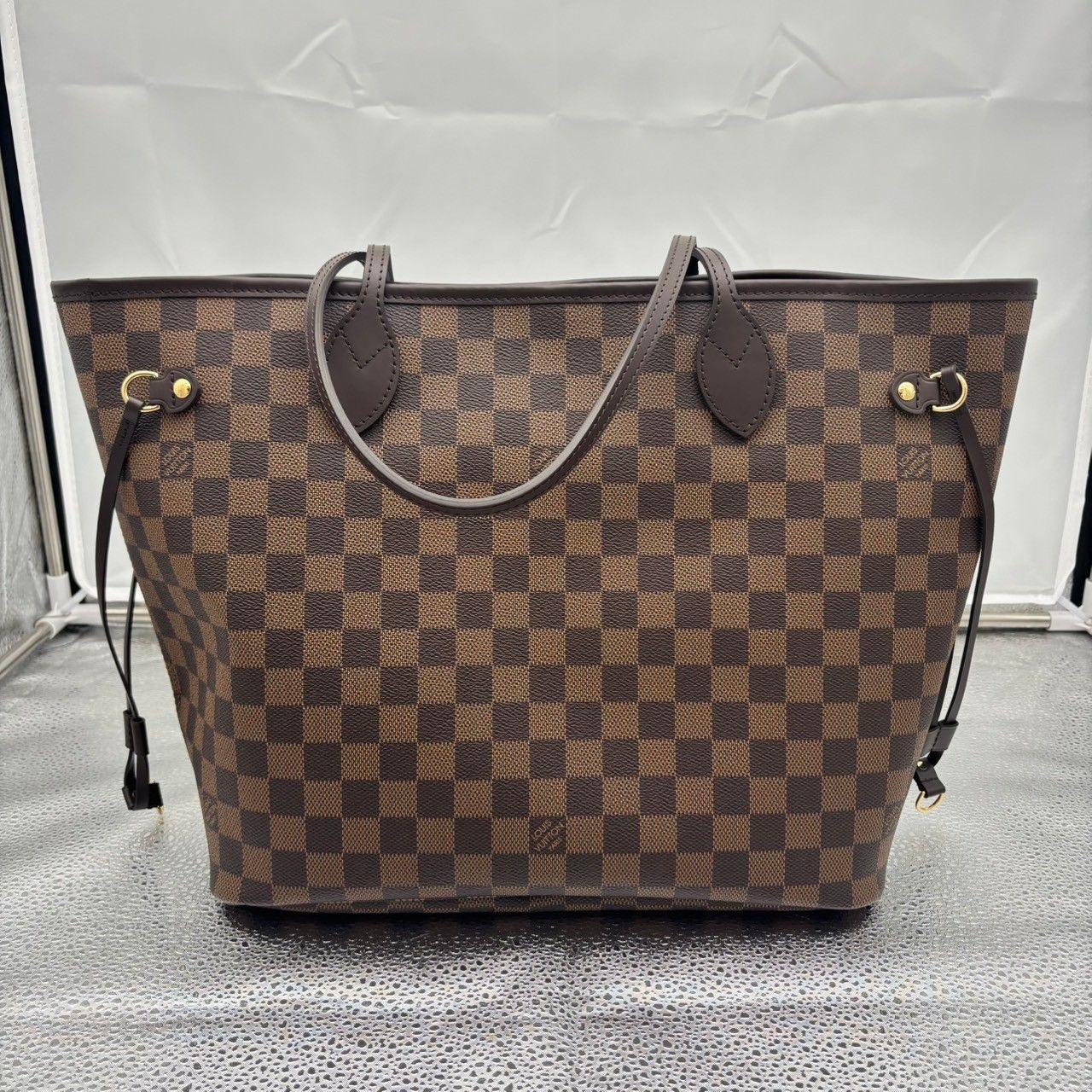 LOUIS VUITTON　ダミエ　キャンバストートバッグMM ネヴァーフル MM ダミエ・アズール｜ルイ・ヴィトン 公式サイト
