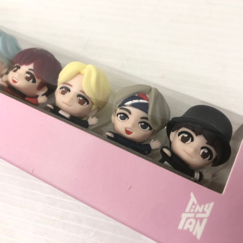 中古品】 BTS タイニータン キーボード マグネットフィギュア