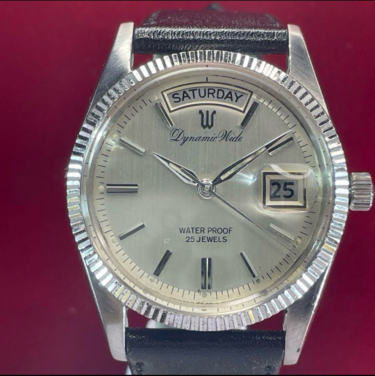 美品　レア　リコー　ダイナミックワイド　25石　筆記体　昭和レトロ　アンティーク　クリーニング済み　カレンダーOK 60s RICOH ダイナミックワイド 純正尾錠 フルーテッドベゼル 腕時計