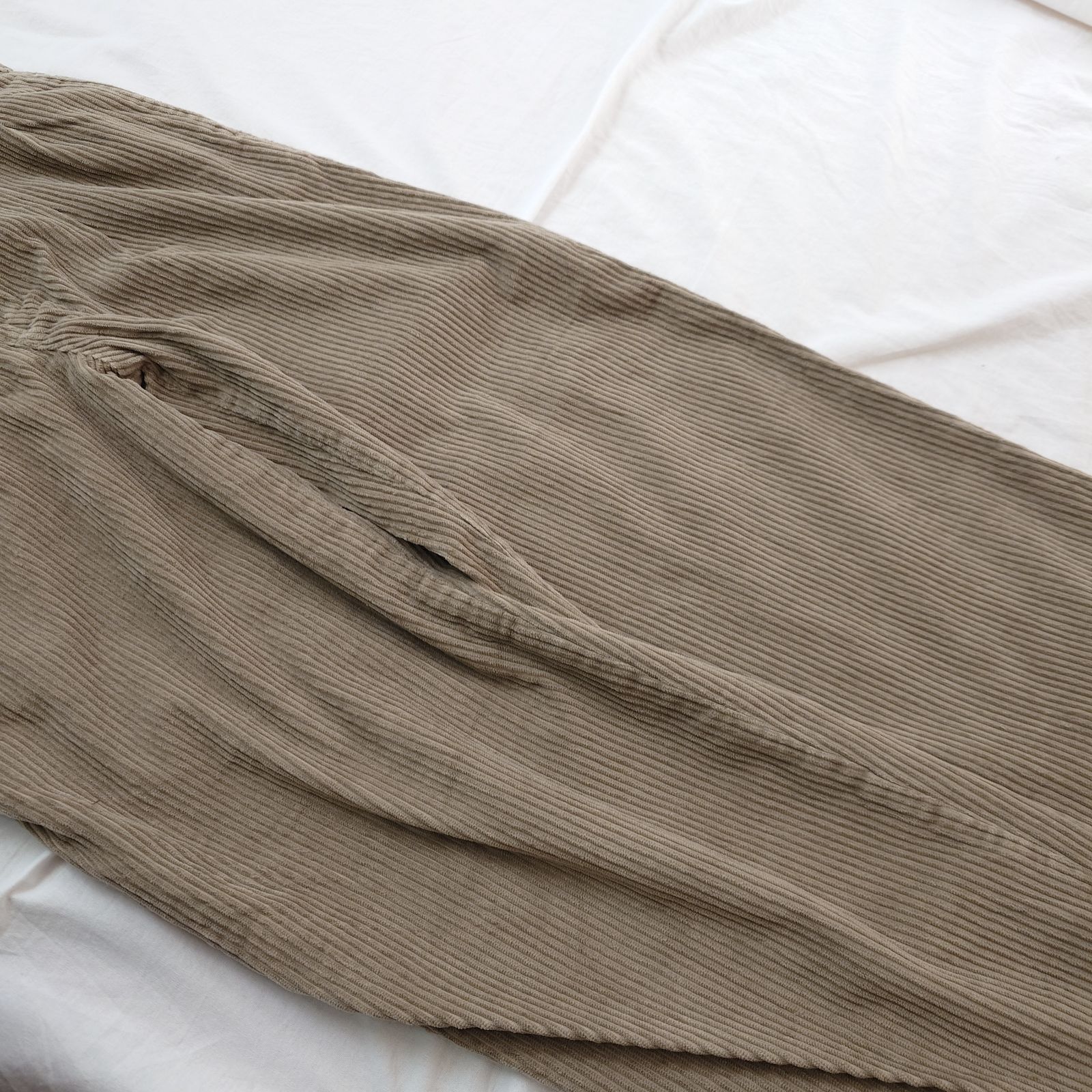 【90s】WOOLRICH ウールリッチ コーデュロイパンツ ツータック 太畝 ベージュ