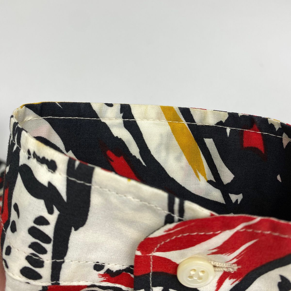  プラダ PRADA ボタンダウン 長袖シャツ 総柄 トップス コットン ホワイト レッド ブラック レディース 長袖 シャツ ブラウス