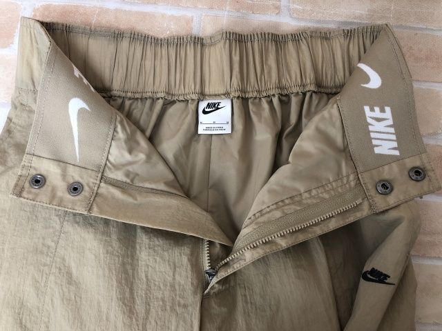 【中古】 NIKE ナイキ ハイウエスト ウーブン カーゴ パンツ HJ6858-247 ベージュ M 111400849