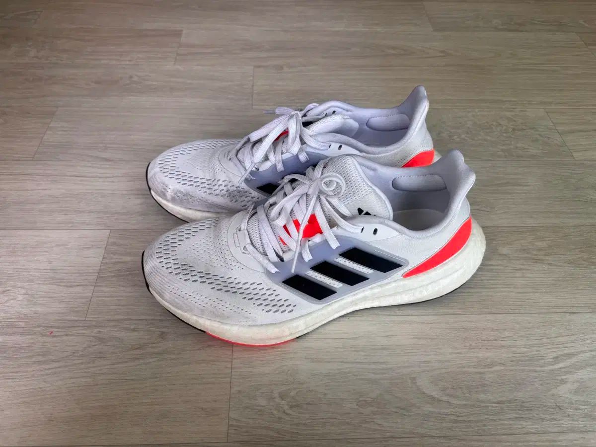 adidas アディダス ピュアブースト 22 ー 265