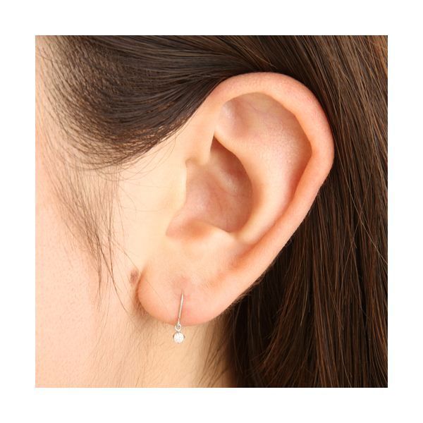 K18ホワイトゴールド 0.1ctダイヤフックピアス