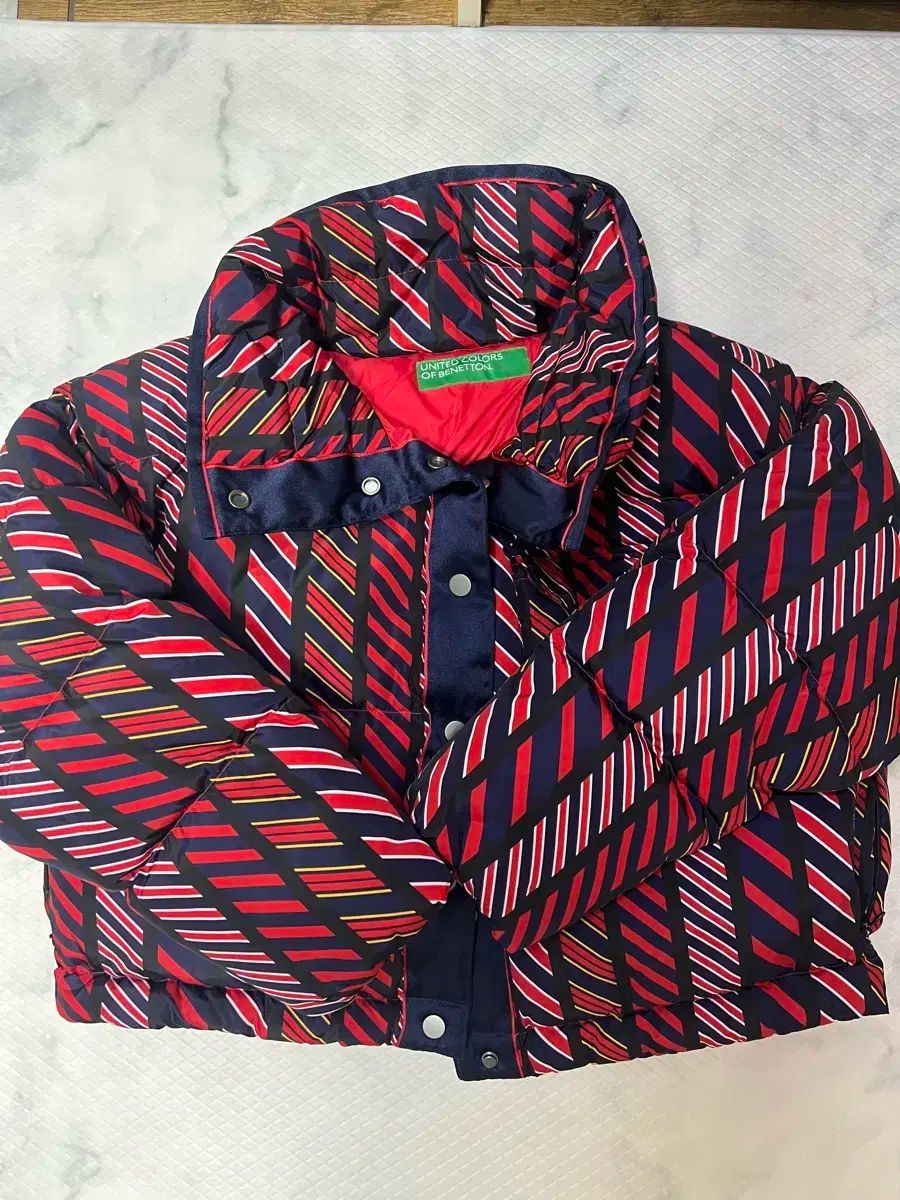 BENETTON ベネトン ショートダウンコート