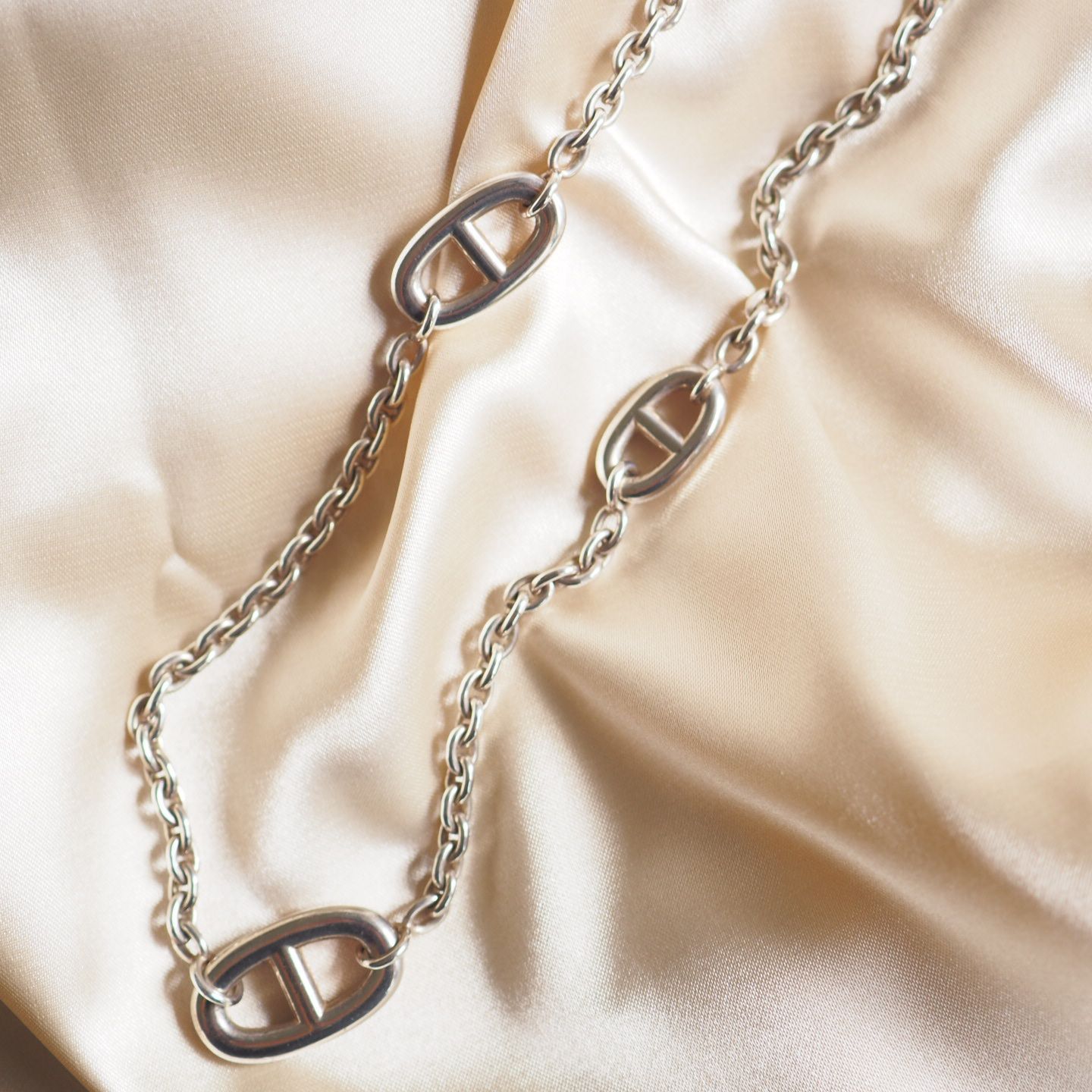 HERMÈS エルメス シェーヌダンクルファランドール あんしん鑑定無料です‼️ HERMÈS エルメス シェーヌダンクルファランドール あんしん鑑定無料