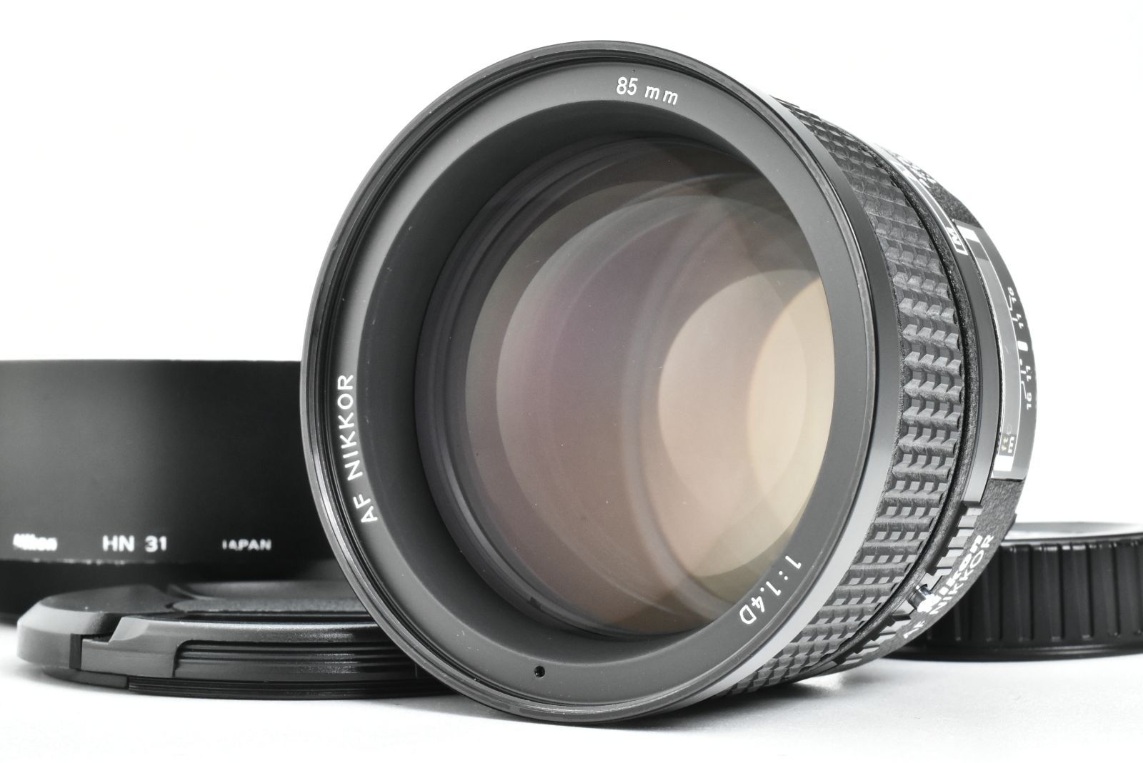 ニコン AI AF Nikkor 85mm f/1.4D IFのクチコミ - 価格.com ☆極美
