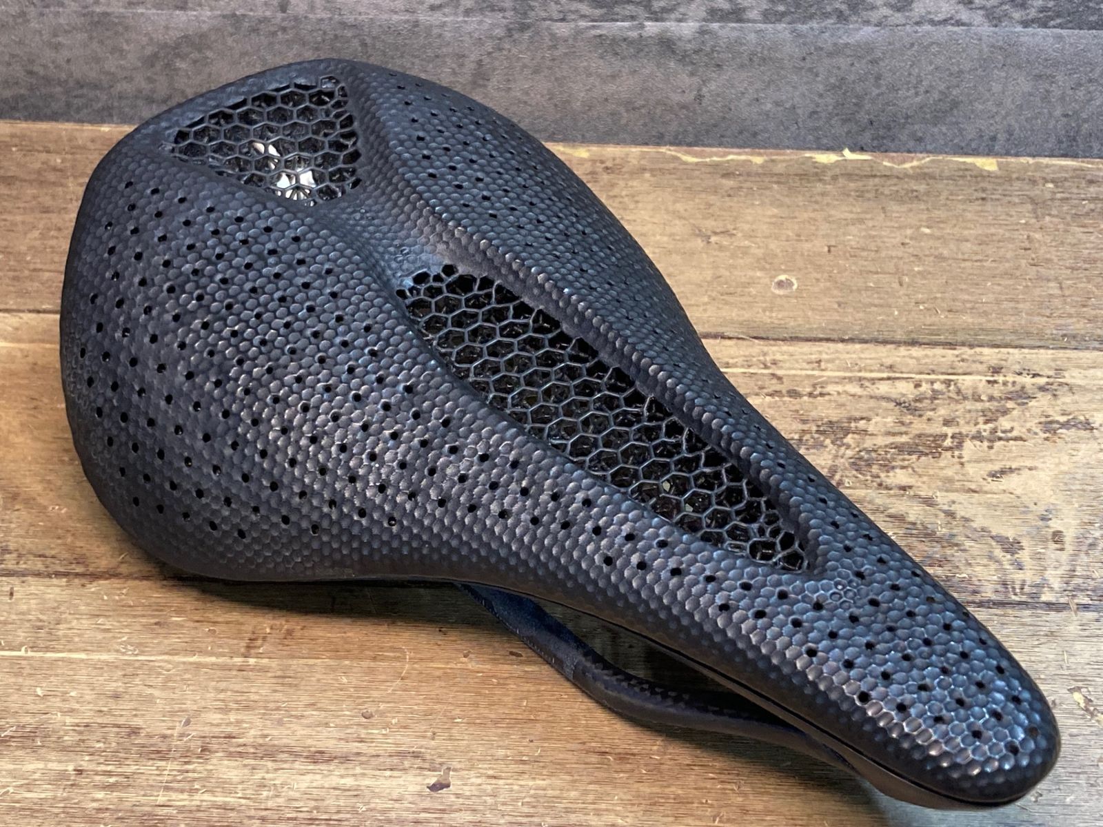 IY068 スペシャライズド SPECIALIZED パワー ミラー S-WORKS POWER MIRROR 143㎜ サドル カーボンレール メッシュ構造切れ 座面一部へたり
