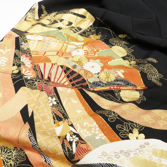 【未使用】刺繍　留袖　未仕立　仮絵羽　着物　正絹 黒留袖 着物 未使用 未仕立て 仮絵羽 フォーマル 金駒刺繍 扇子