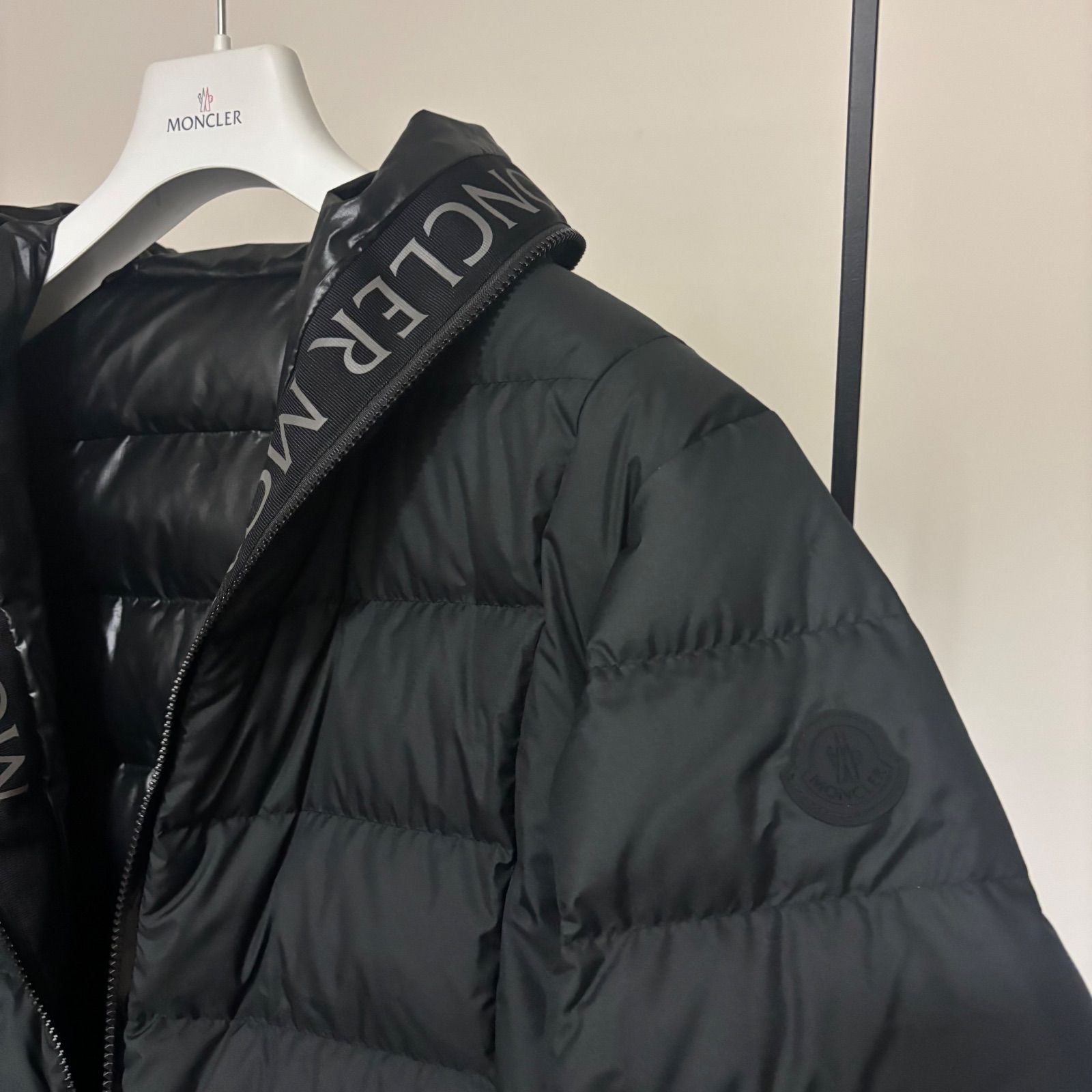 新品未使用☆MONCLER☆モンクレール☆メンズ☆ライトダウン