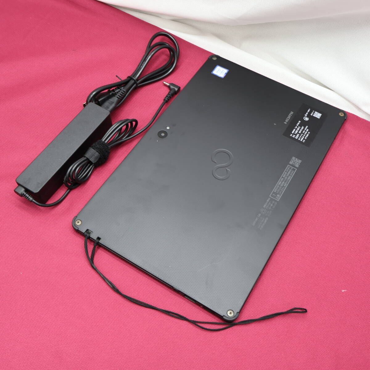 ☆超美品 高性能7世代i3！SSD128GB☆Q738/SE Core i3-7130U Webカメラ