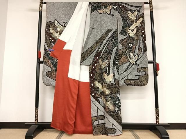 平和屋着物○豪華振袖 絞り 束ね熨斗飛鶴花文 黒地 金彩 正絹 逸品  