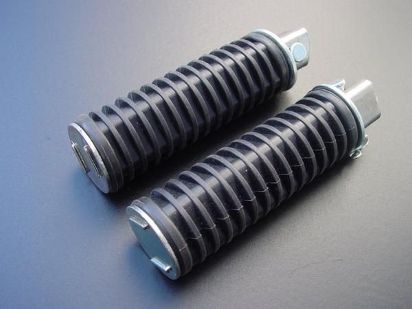 CB400F(398cc) 純正リヤステップASSY(フレーム取付用) 0942