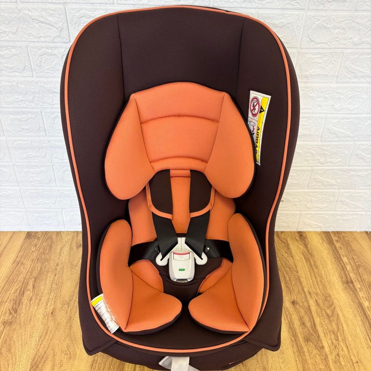 Combi コンビ ミニマグランデ チャイルドシート ブラウンプレッソ 新生児〜 手洗い済み