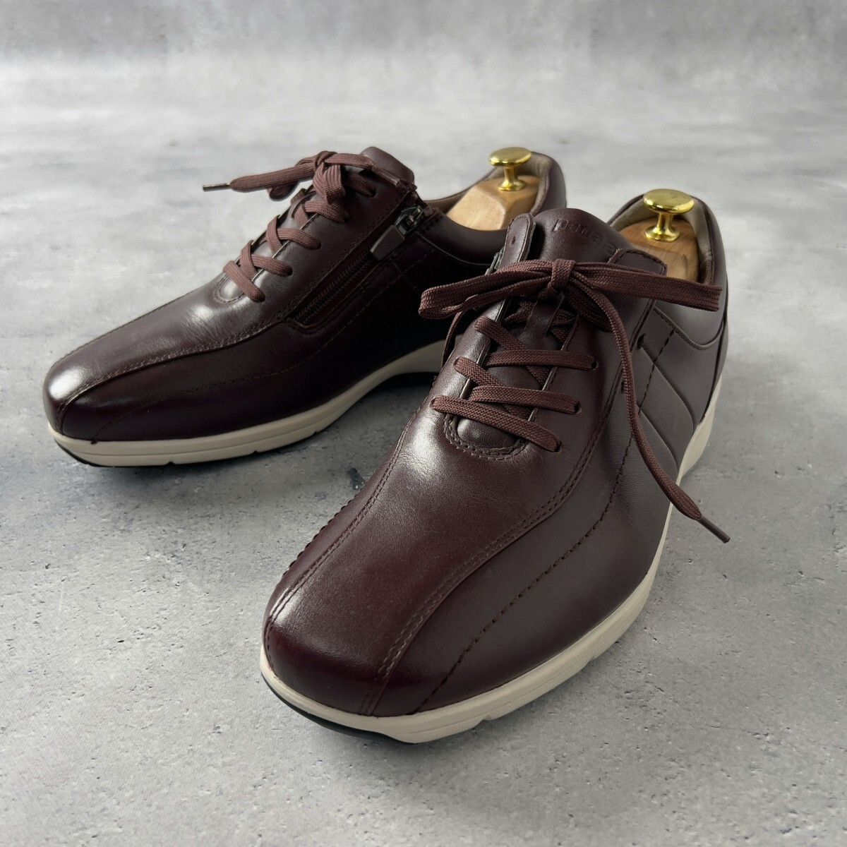 未使用アシックスasicsメンズ Pedalaペダラ WR624Gキャメル 25.0cm RUNWALKランウォーク 未使用級 ASICS PEDALA アシックス ペダラ 1211A036 コンフォート ウォーキング シューズ カジュアル 革靴 牛革 &frasl; メンズ  26.0cm EEE &frasl; バーガンディ