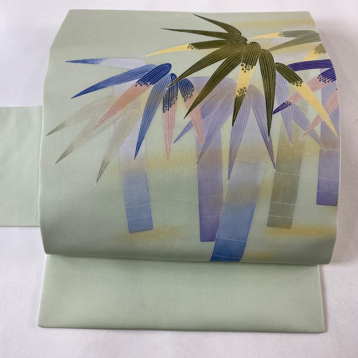 名古屋帯 秀品 竹 金彩 薄緑 正絹