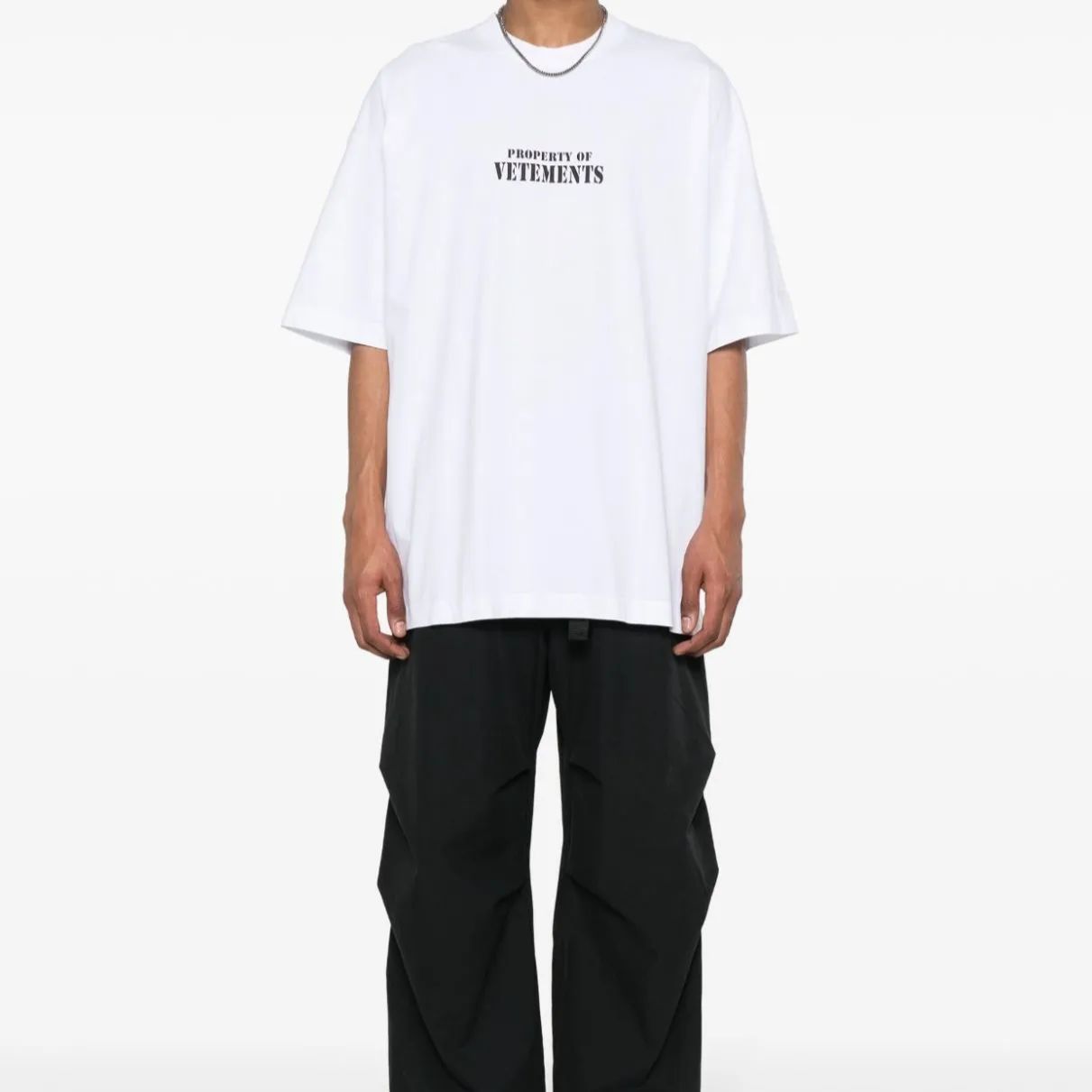VETEMENTS 新作ウォーターマークロゴ半袖Tシャツ - メルカリ