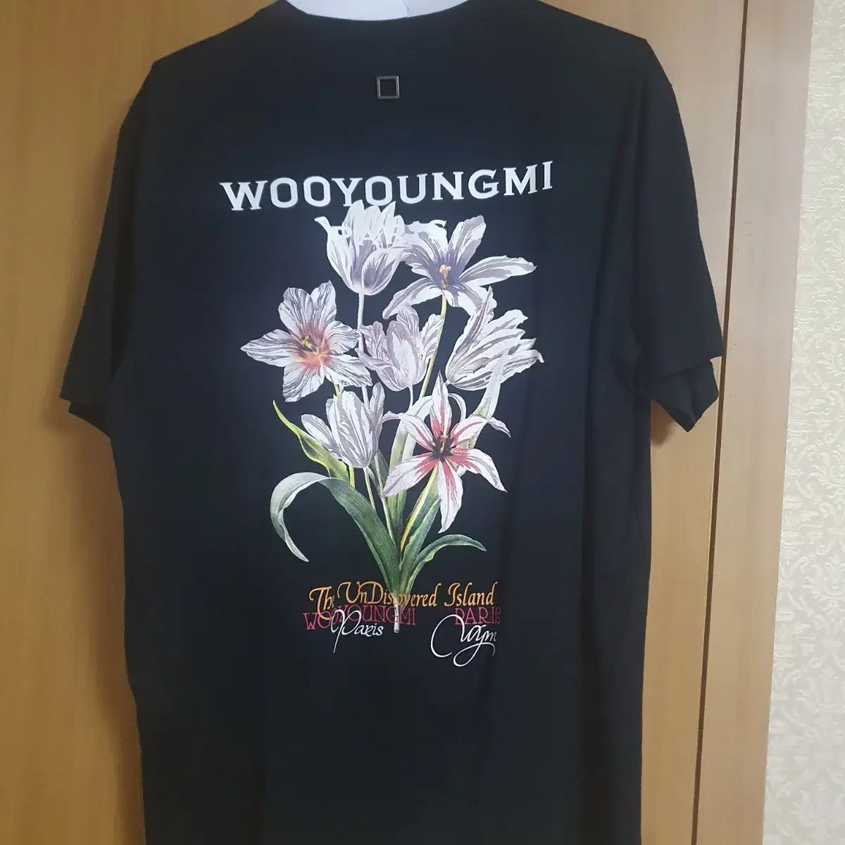 ☆韓国人気☆フラワー ダイイング フード Tシャツ/WOOYOUNGMI☆ WOOYOUNGMI(ウーヨンミ) フラワー 50 半袖 - メルカリ