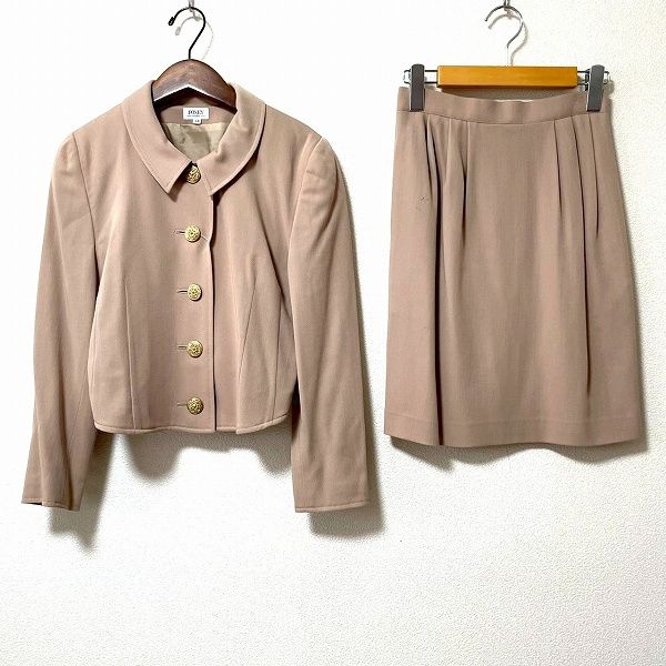 anc フォクシー FOXEY スカートスーツ セットアップ ツーピース 38 ベージュ 金ボタン ショート丈 ミニスカート レディース 968586