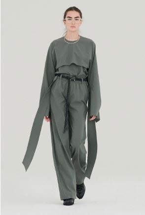 美品 2021AW HYKE ハイク ケアフリーイージーパンツ 美品 2021AW HYKE ハイク ケアフリーイージーパンツ