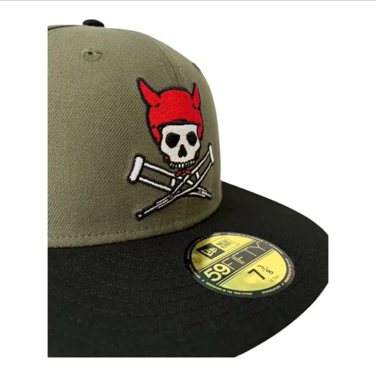アメリカ限定☆JACKASS×NEW ERA 73/8 激レアニューエラキャップ
