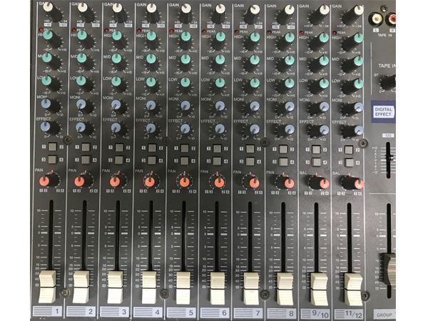 YAMAHA MX12/4 アナログミキサー　ジャンク YAMAHA ヤマハ MX12/4 アナログミキサー ジャンク