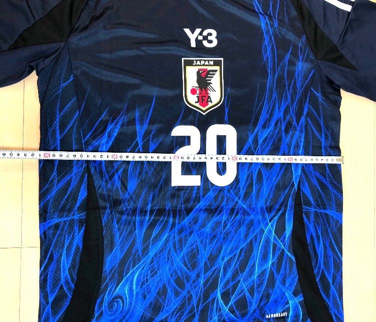 サッカー日本代表　ユニフォーム　20番　久保選手　2025年 新品]サッカー日本代表ユニフォーム2025 久保建英 20 Lサイズ キッズ