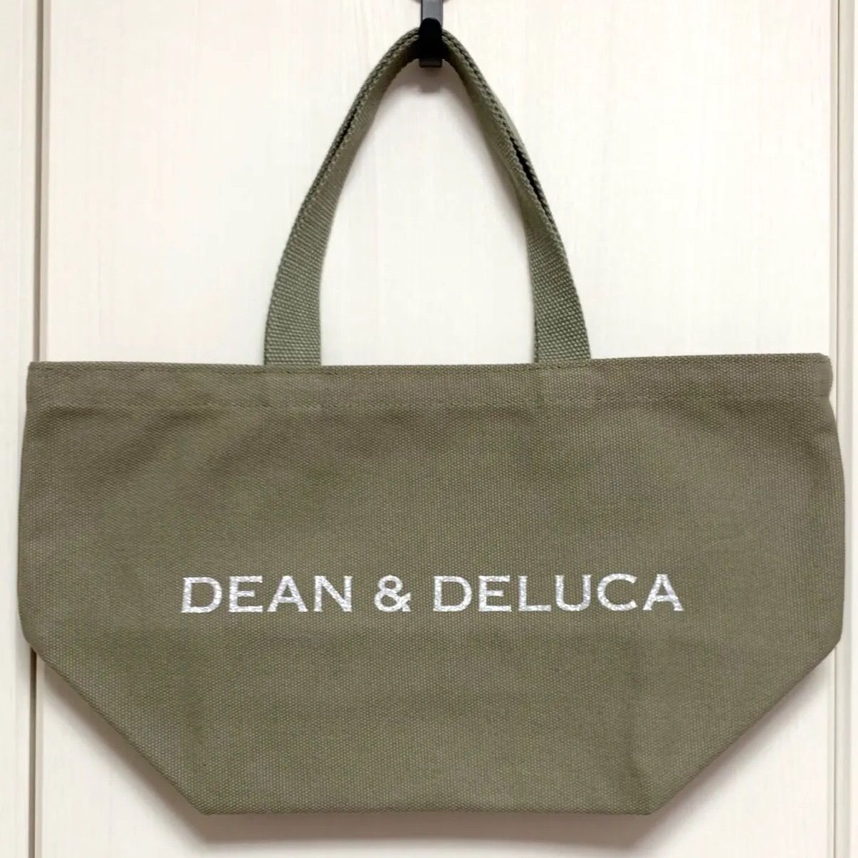 DEAN&DELUCA チャリティートートバッグ オリーブ S - メルカリ