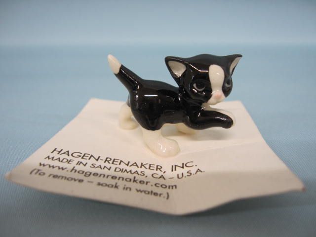 C235 Hagen Renaker ヘイゲンリネカー ミニチュア猫 白黒 置物
