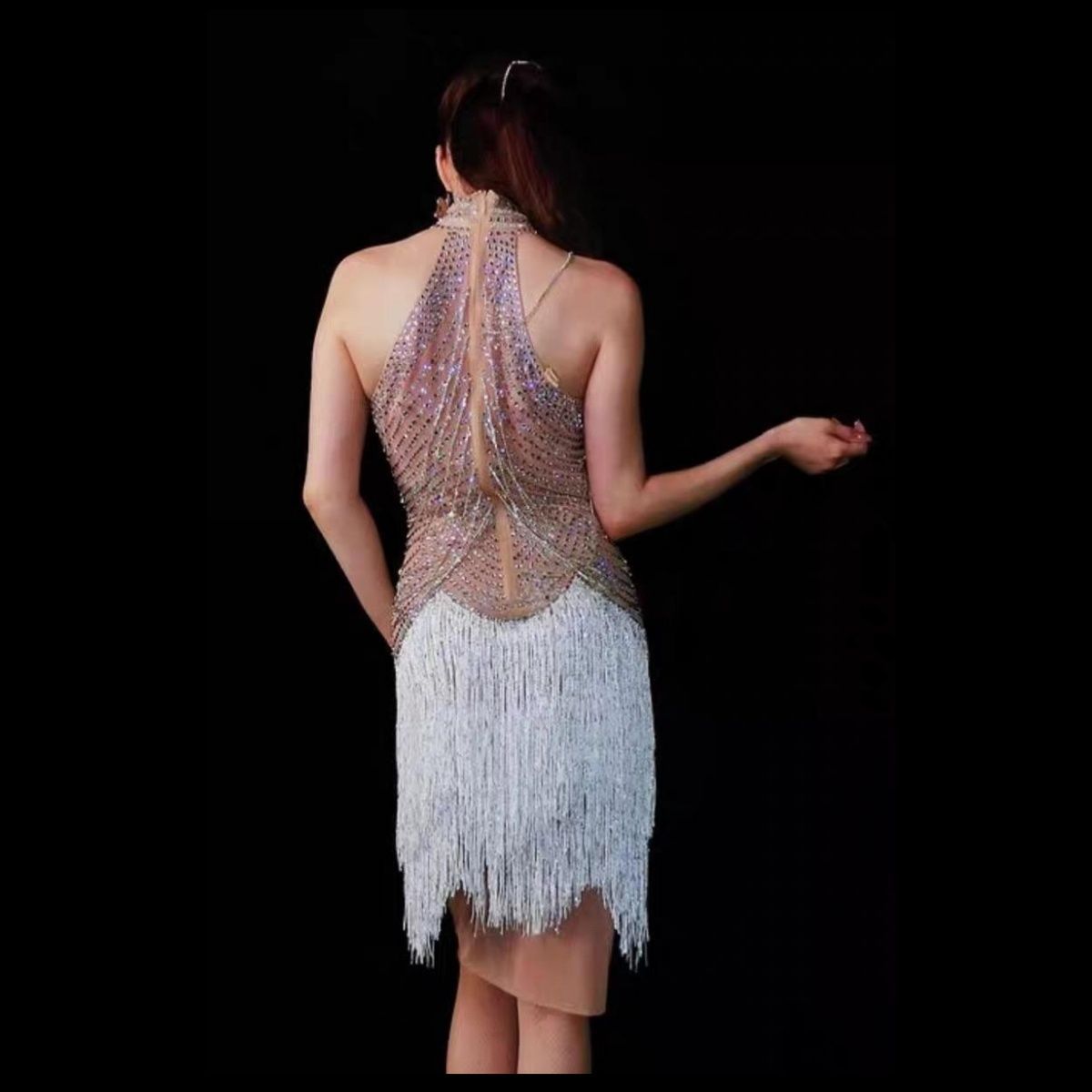 ボディスーツ 歌手