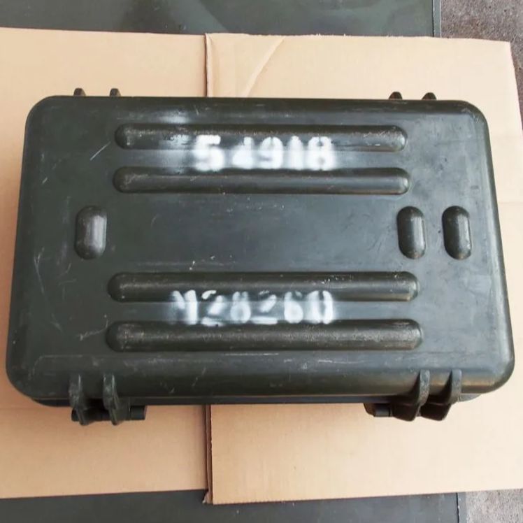 米軍ナイトビジョンケース　アルミ製 米軍放出品！ナイトビジョンケース・アルミボックスコンテナ