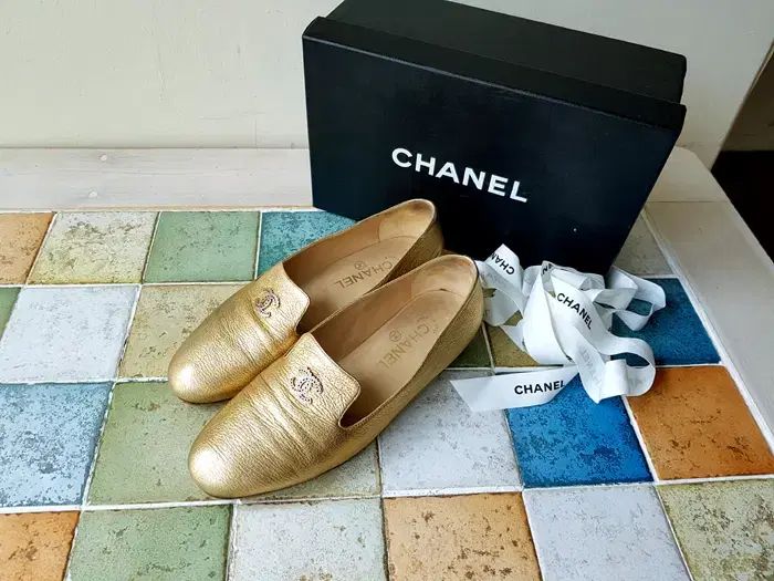 CHANEL(シャネル) レディース ゴールド ローファー フラット 38 サイズ