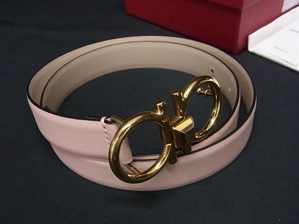 美品 フェラガモ レザーベルト ガンチーニ ヴァラ ゴールド □新品同様□ Salvatore Ferragamo フェラガモ ダブルガンチーニ