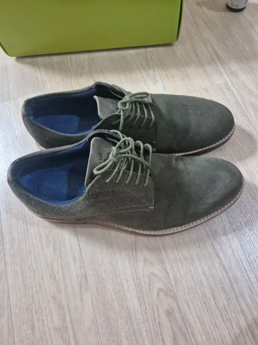 テッド ベイカー スエード オックスフォードシューズ グリーン