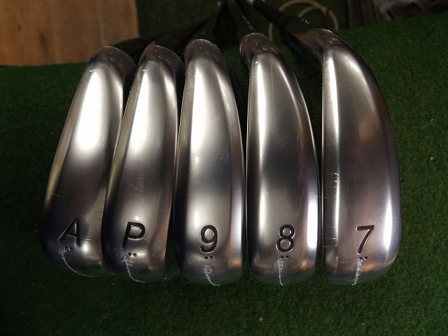 ゴルフクラブ 2セット 4718 PRGR 03 2025 #7-PW,AW 純正カーボン S プロギア アイアンセット