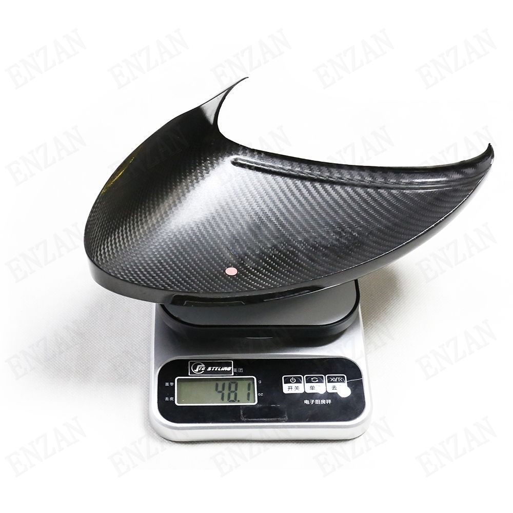 ドライカーボン製