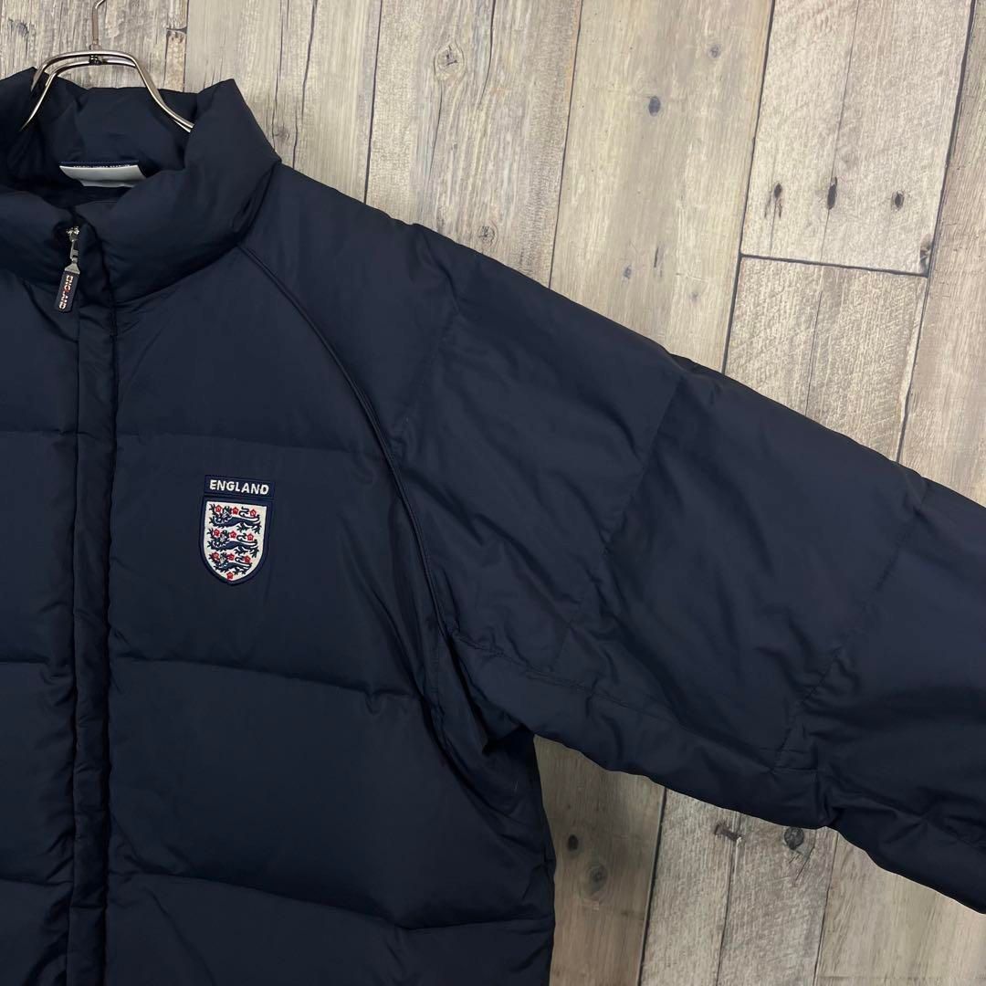 イングランド代表　ダウン　umbro アンブロ　サイズL UMBRO アンブロ サッカー イングランド代表 肉厚 ダウンジャケット XL