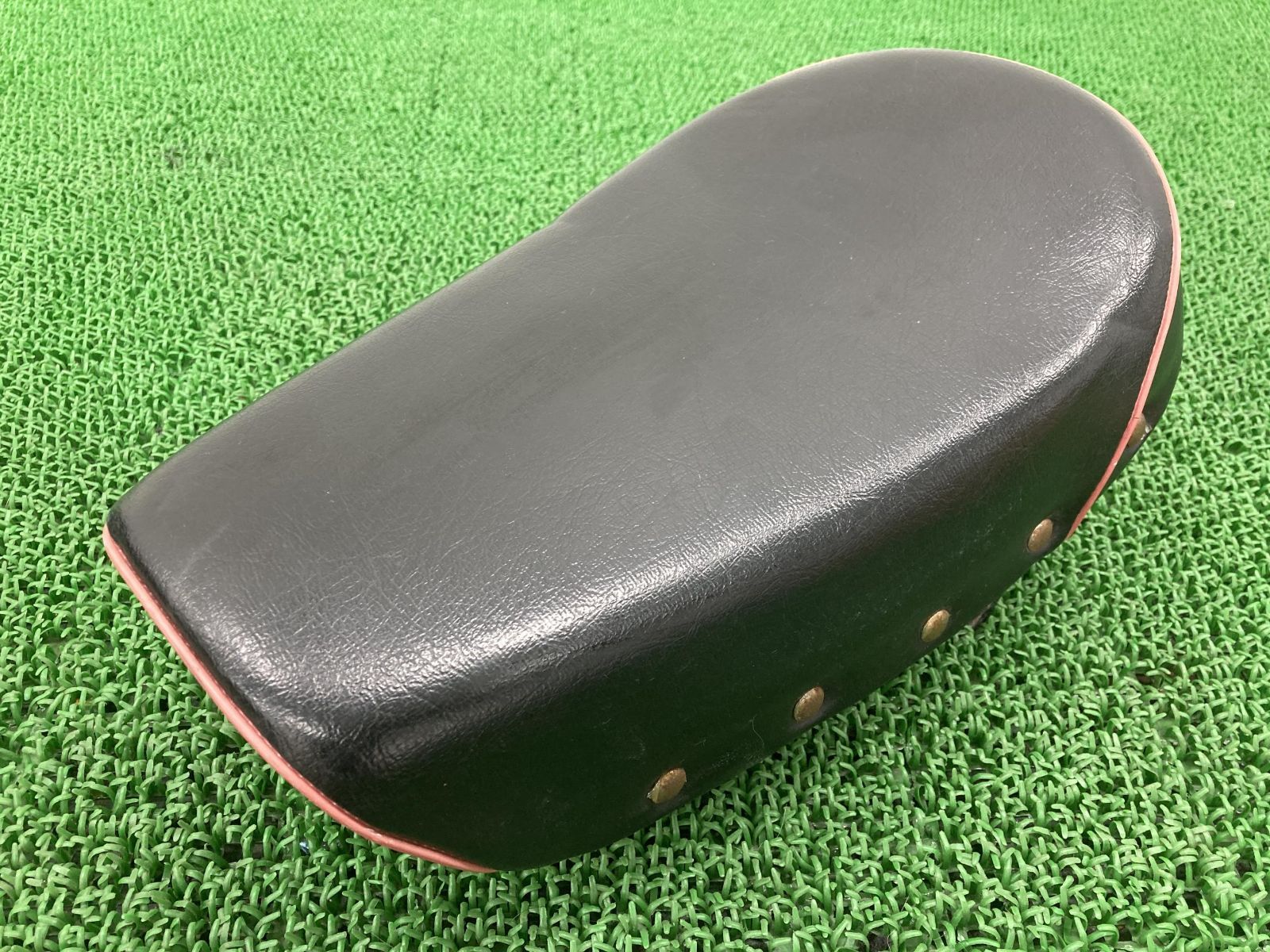 モンキー　シート　AB27　中古 ホンダ モンキー シート AB27 純正 中古 バイク 部品 Z50J 50th